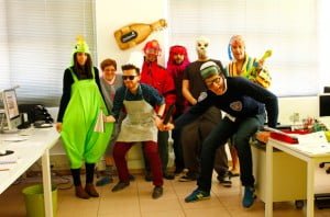 estudios diseno grafico barcelona 300x198 - El Harlem Shake y su versión 'made in' Mediactiu