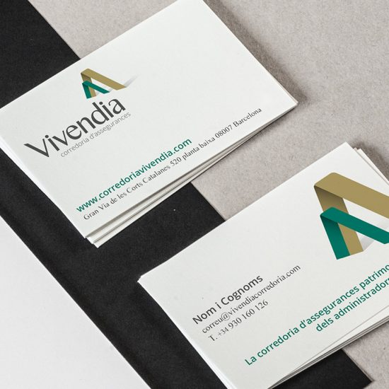 diseno de logo barcelona 550x550 - Creación de marca. Vivendia.