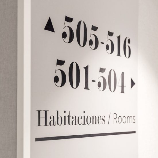 empresa de rotulacion hotel madrid 2